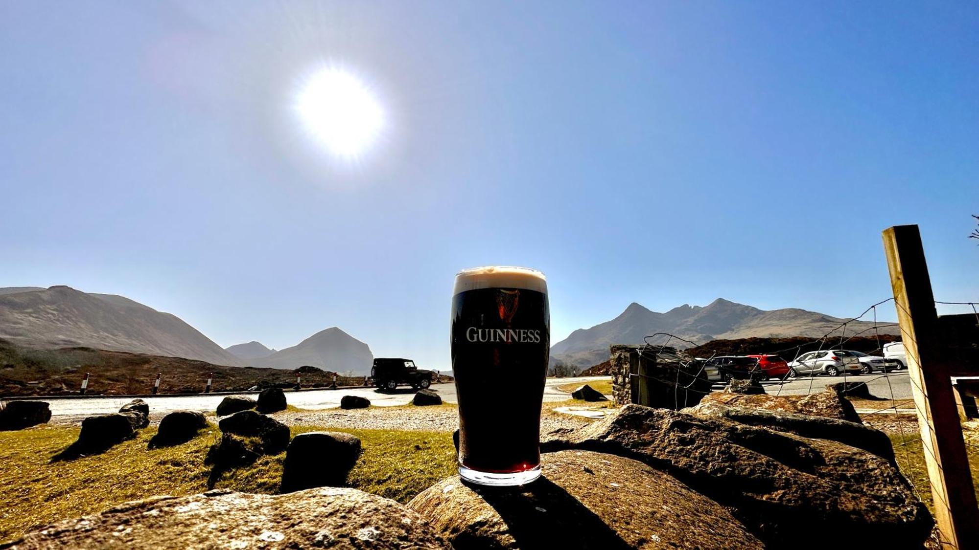 Carnmhor, Isle Of Skye - Stunning 242 Year Old Cottage On Its Own Sea Shore! Breakish 外观 照片