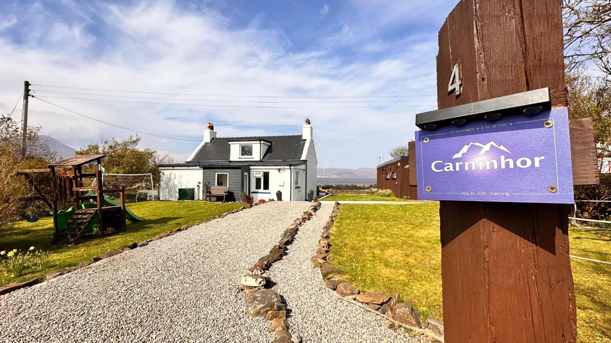 Carnmhor, Isle Of Skye - Stunning 242 Year Old Cottage On Its Own Sea Shore! Breakish 外观 照片